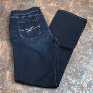 Bootlegger Slim Bootcut Jeans